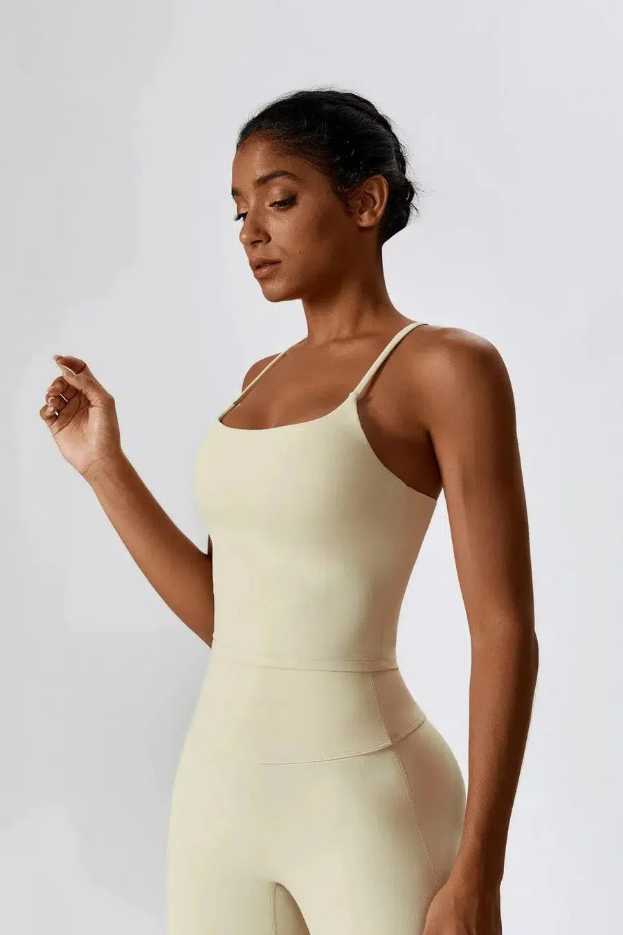 Bellatrix – Scoop neckline – Active crop top