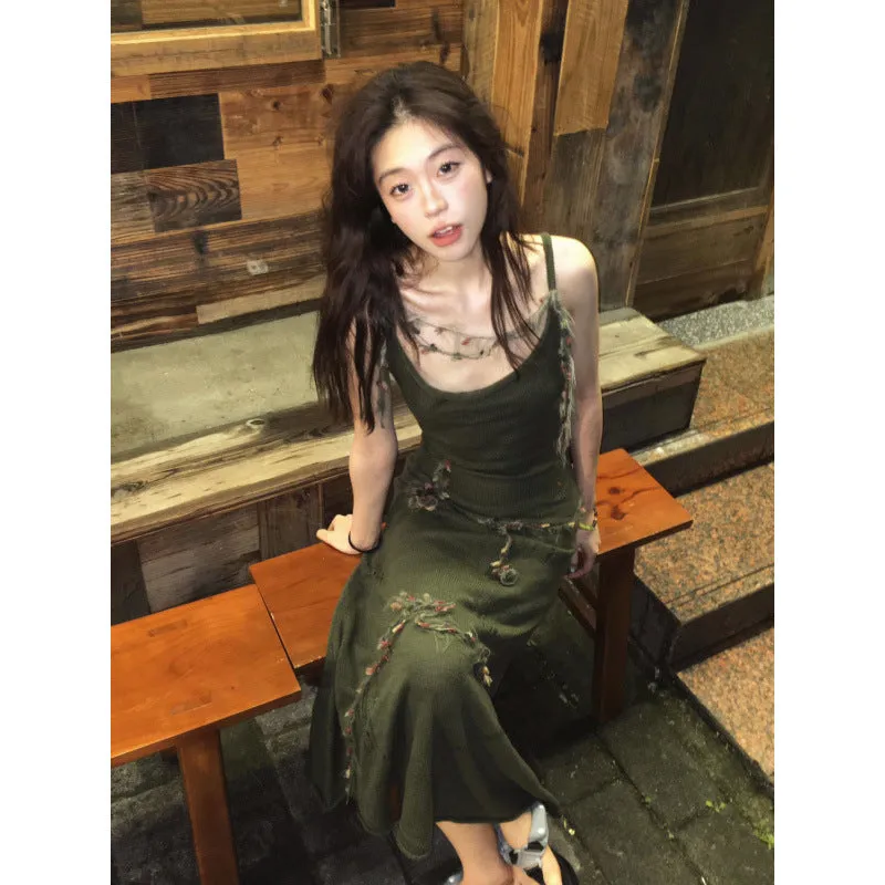 Darianrojas outfit inspo Spring and Autumn Retro Green Knitted Sling Dress Women's Hot Girl Style Tight Waist Outer Wear Ripped Sheath Long Skirt