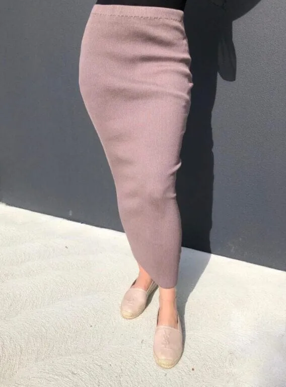 Pencil Ribbed Skirt