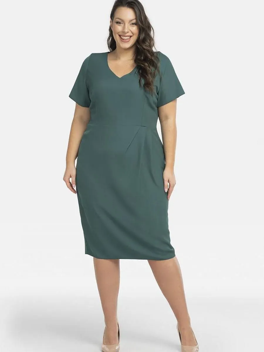 Plus size dress model 196867 Karko